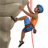 homme qui grimpe : peau légèrement mate