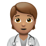 professionnel de la santé (tous genres) : peau légèrement mate