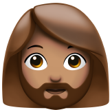 femme barbue : peau légèrement mate