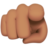 index pointant vers l’utilisateur : peau légèrement mate