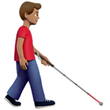 homme avec canne blanche : peau légèrement mate et vers la droite