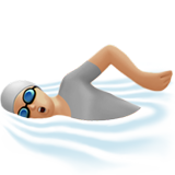 personne nageant : peau moyennement claire