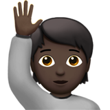 personne qui lève la main : peau foncée