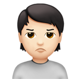 personne qui boude : peau claire