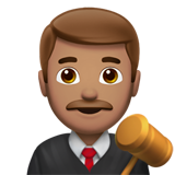 juge homme : peau légèrement mate