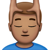 homme qui se fait masser : peau légèrement mate