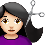 femme qui se fait couper les cheveux : peau claire