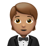 personne en smoking : peau légèrement mate