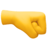 Poing à droite - Facebook